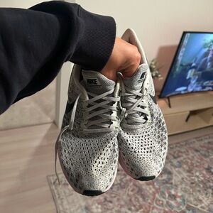 Nike Gray Athletic Shoes Lightweight Mesh Design